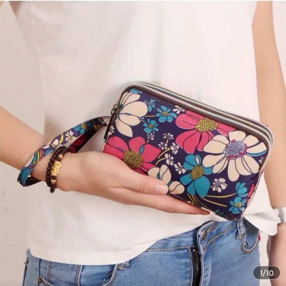 Floral Multi-Functional Wristlet